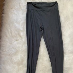Gray leggings
